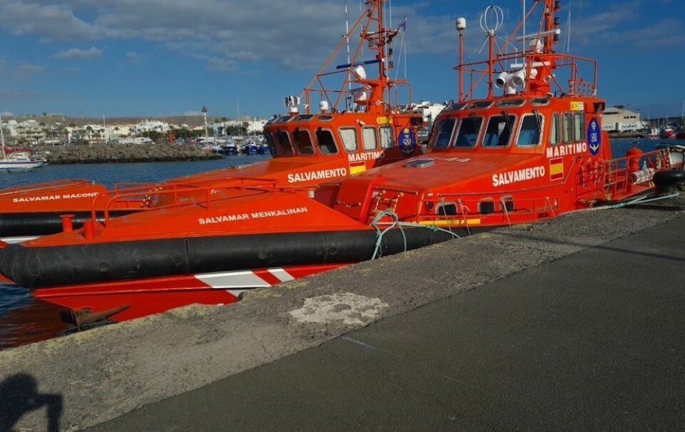 To redningsbåter i havna i Arguineguín. Foto: Canariavisen