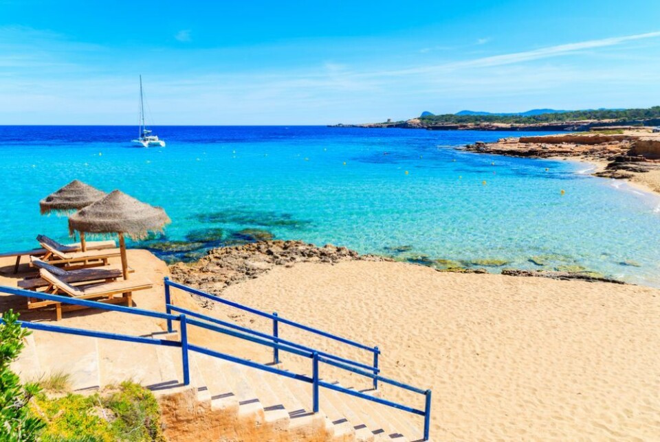 Cala Comte er en favoritt blant turister. Foto: Pawel Kazmierczak/Shutterstock