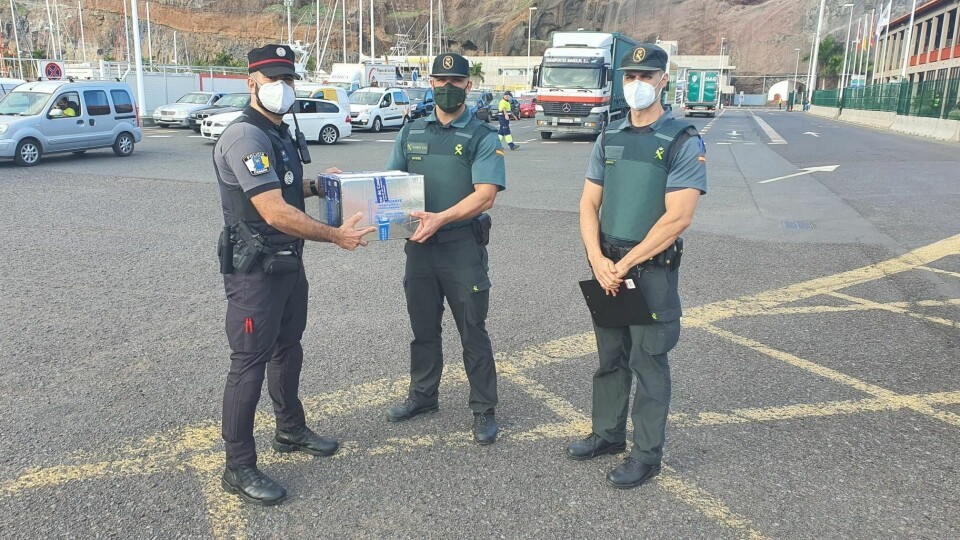 På El Hierro har de allerede begynt å gi dose nummer to. Video: Sanidad GobCan