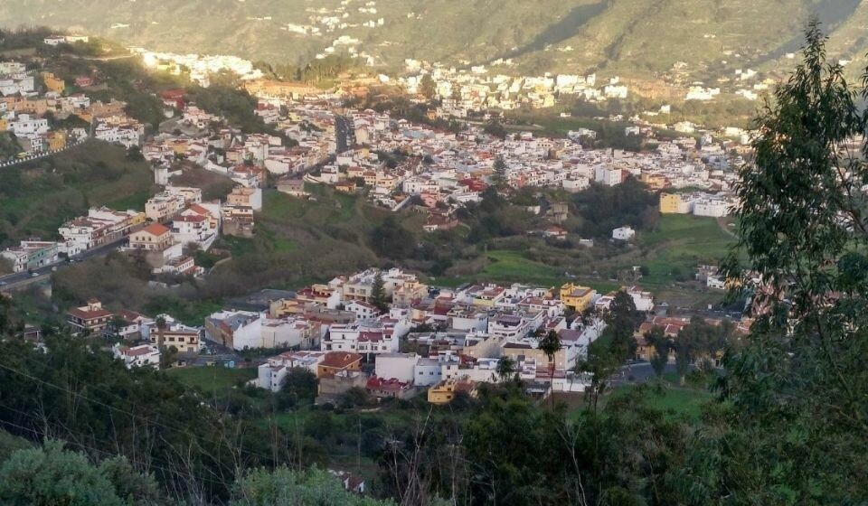INGEN SMITTEDE: Fjellbyen Valleseco på Gran Canaria har ikke hatt et eneste smittetilfelle. Foto: Manuel MM Foto