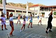 Les også: Byr opp til dans på Den norske skolen