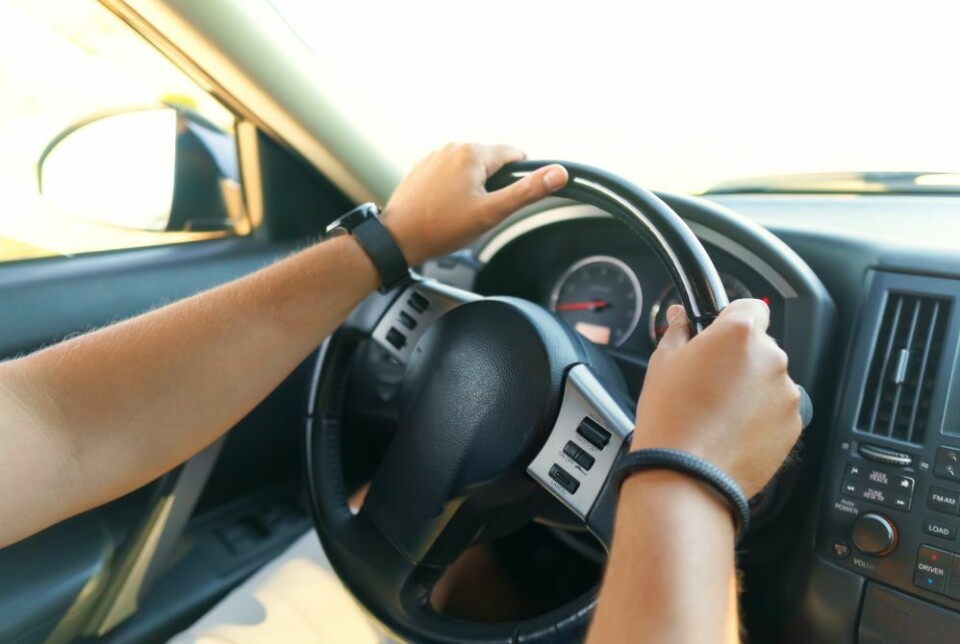 KAN BLI DYRT: Mangler du miljømerke på bilen din vanker det bøter i de store byene i Spania. Foto: Envato Elements