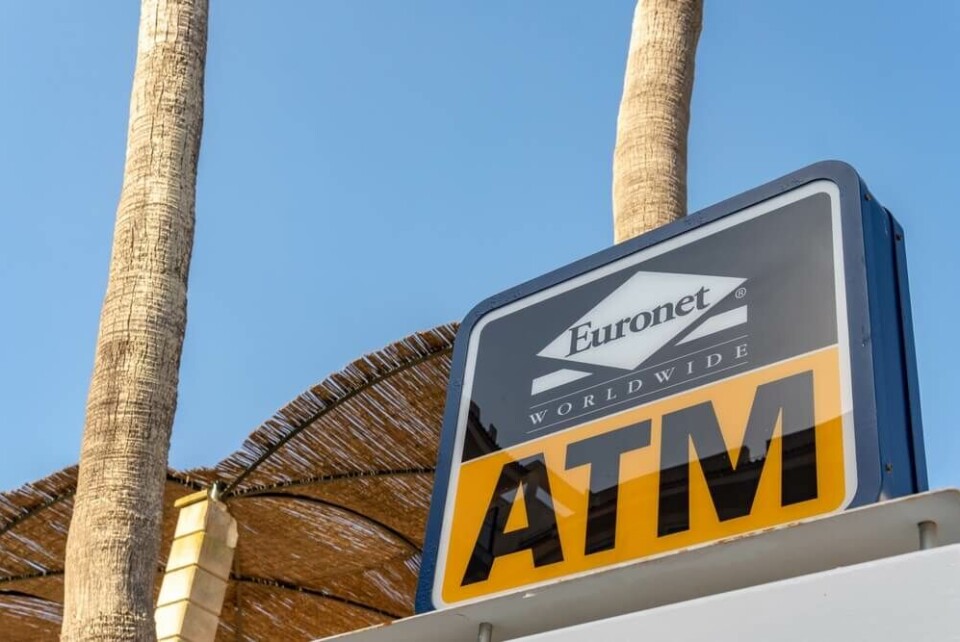 Mange tror Euronet er dyrest, men det er ikke tilfellet hvis du passer deg for valutakonverteringen. Foto: Neme Jimenez/Shutterstock Mange tror Euronet er dyrest, men det er ikke tilfellet hvis du passer deg for valutakonverteringen. Foto: Neme Jimenez/Shutterstock