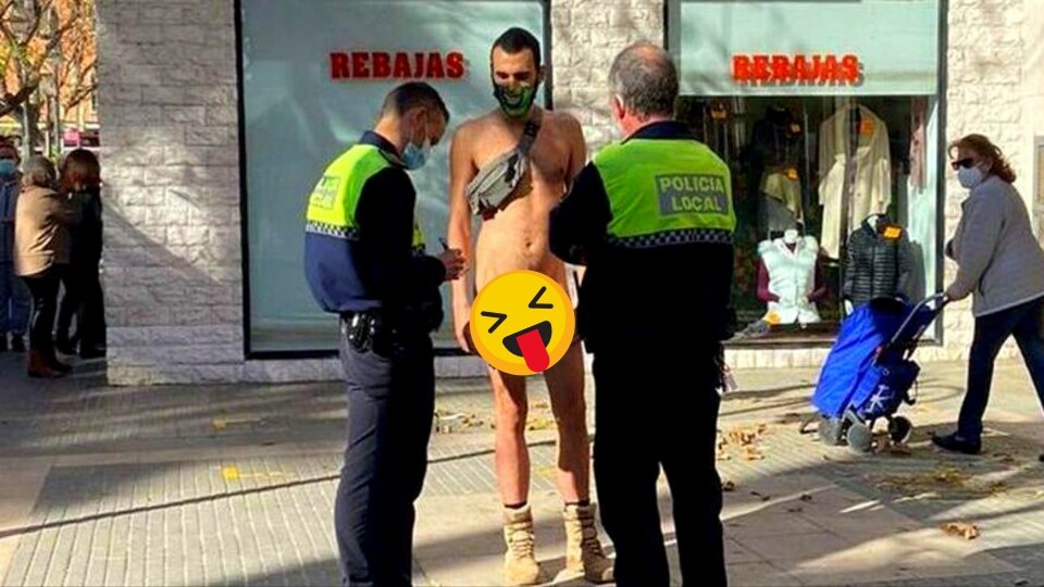 Alejandro Colomar (27) hevder dette er lov. En dommer er enig, men han har likevel blitt anmeldt fire ganger for å gå naken.