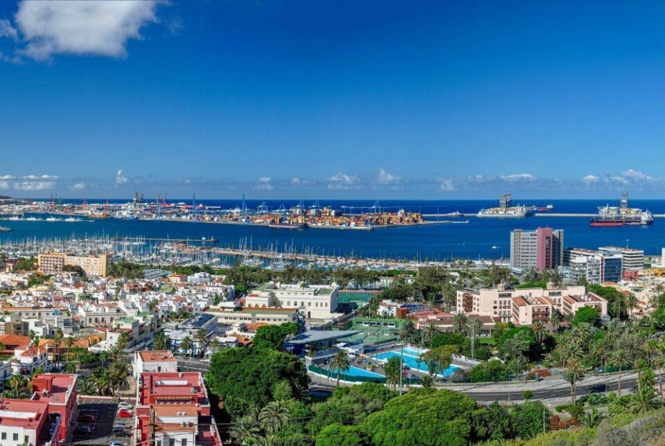 Las Palmas og resten av nordsiden på Gran Canaria har fått uvanlig mye nedbør i sommer. Samtidig har det vært knusktørt i sør. Foto: Shutterstock Las Palmas og resten av nordsiden på Gran Canaria har fått uvanlig mye nedbør i sommer. Samtidig har det vært knusktørt i sør. Foto: Shutterstock