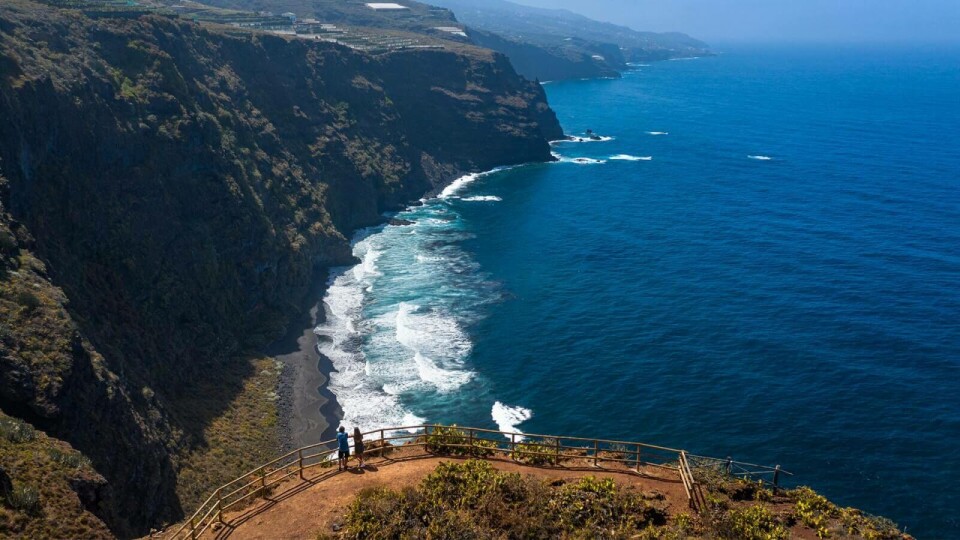 Nogales-stranda på La Palma er nydelig, så lenge du er heldig med været. Foto: Hola Islas Canarias Nogales-stranda på La Palma er nydelig, så lenge du er heldig med været. Foto: Hola Islas Canarias