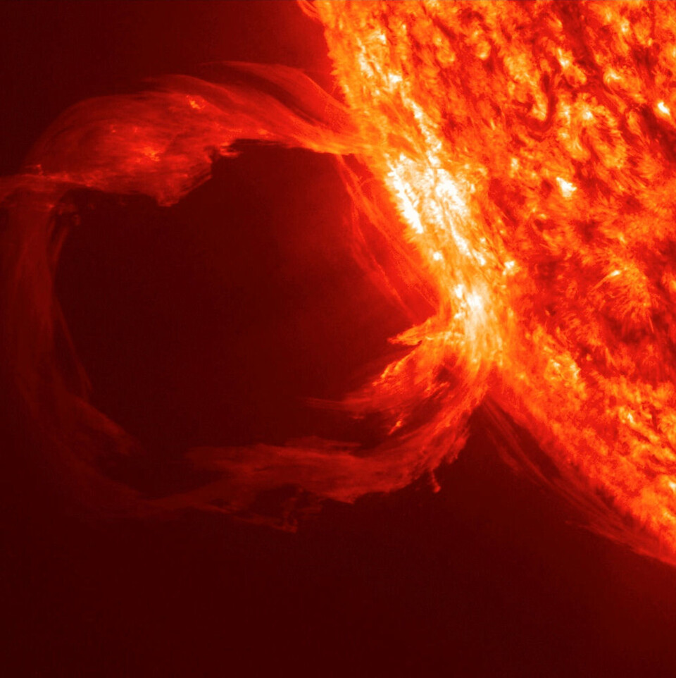 En såkalt coronal mass ejection skjer når sola slynger ut store mengder plasma og ladede partikler i verdensrommet. Foto: NASA En såkalt coronal mass ejection skjer når sola slynger ut store mengder plasma og ladede partikler i verdensrommet. Foto: NASA
