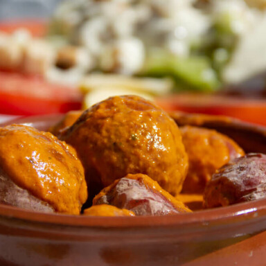Tapas med kanarisk vri