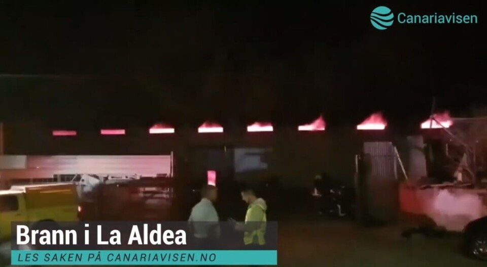 Brann og eksplosjoner i et industribygg onsdag kveld, sørvest på Gran Canaria