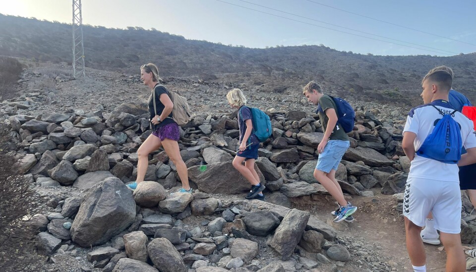 I tillegg til å anbefale spanske aktiviteter, er skolen ofte selv på tur. Her fra fjelltur med elever på Gran Canaria.