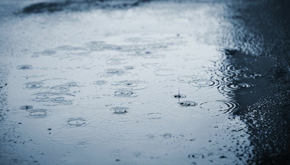REGN: Det kan komme regnbyger flere steder denne uka.