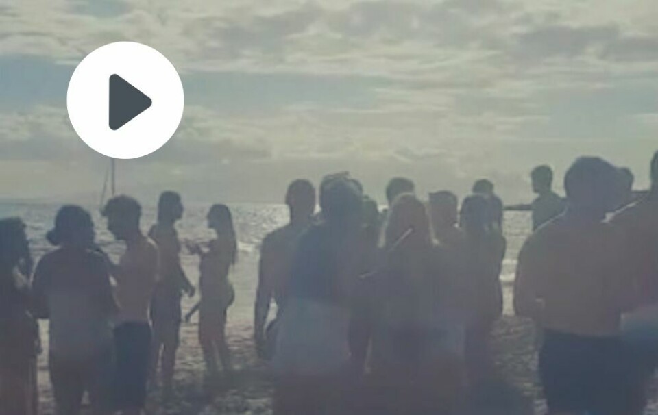 VIDEO: Her gir de blaffen i smittevernreglene.