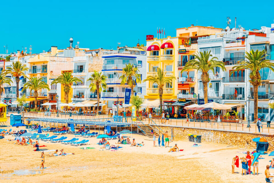 Michael Regan fikk boligen i Sitges i Spania okkupert. Han slapp billigere unna enn den østerrikske eieren i Arguineguín. Foto: V_E/Shutterstock Michael Regan fikk boligen i Sitges i Spania okkupert. Han slapp billigere unna enn den østerrikske eieren i Arguineguín. Foto: V_E/Shutterstock