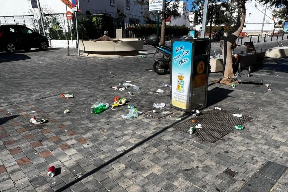 Slik så det ut i Avenida de Gáldar på søndag. Foto: Maspalomas Ahora