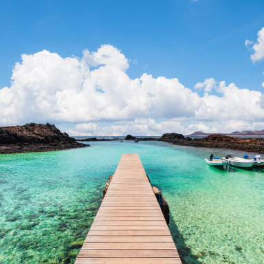 Hit kan du bare reise med tillatelse