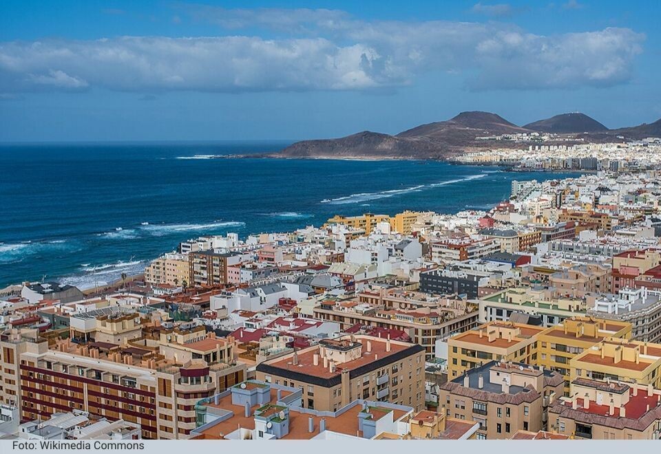 Overgangen til Fase 1: Store folkemengder i gatene