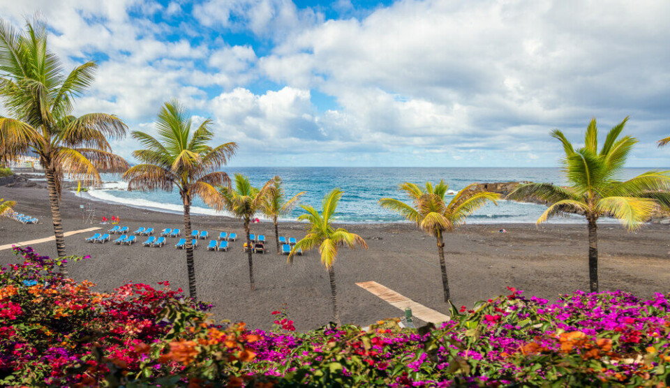 STENGT: Playa Jardin på Tenerife er stengt på ubestemt tid etter funn av e-coli i vannet. Foto: Shutterstock