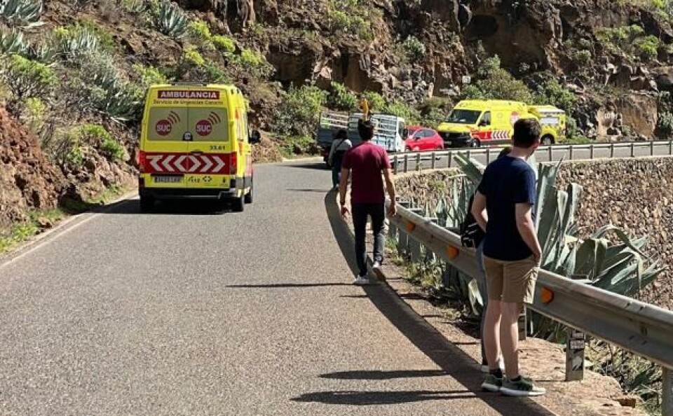 Selfie-turister skaper kaos Kollisjon skaper lange køer på GC-1 ved Playa del Inglés