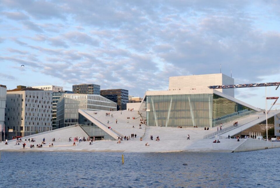 SVINDYRT: VG skriver skrekkinngytende om hvor dyrt det har blitt i 'syden'. De burde heller advart mot å bli i Norge. Foto: ibenkonig/Envato Elements