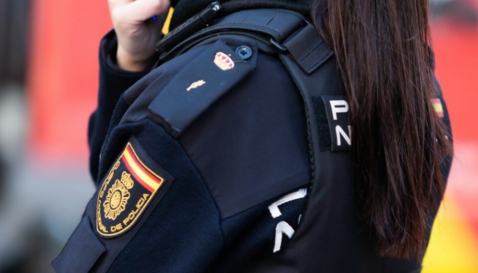 Det er det spanske nasjonalpolitiet som skal samle opp all informasjonen fra overnattingsstedene. Foto: Marta Fernandez Jimenez/Shutterstock