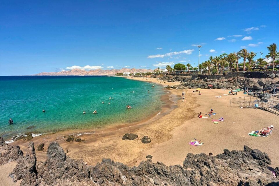 Playa Grande på Lanzarote. Foto: Hola Islas Canarias Playa Grande på Lanzarote. Foto: Hola Islas Canarias