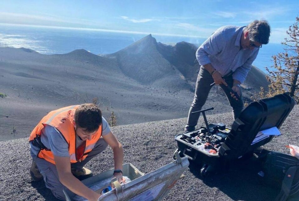 Vulkanologi-instituttet på Kanariøyene overvåker fremdeles utslippene fra vulkanen på La Palma. Foto: Involcan