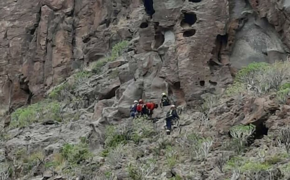 Mannen måtte reddes ut av området med helikopter, opplyser nødsentralen. Foto: Brannvesenet