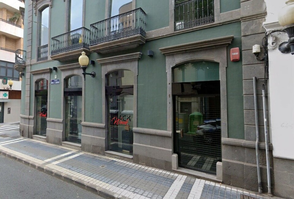 TRE INNBRUDD: Innbruddstyver har slått til tre ganger mot denne butikken på kort tid. Foto: Google Maps