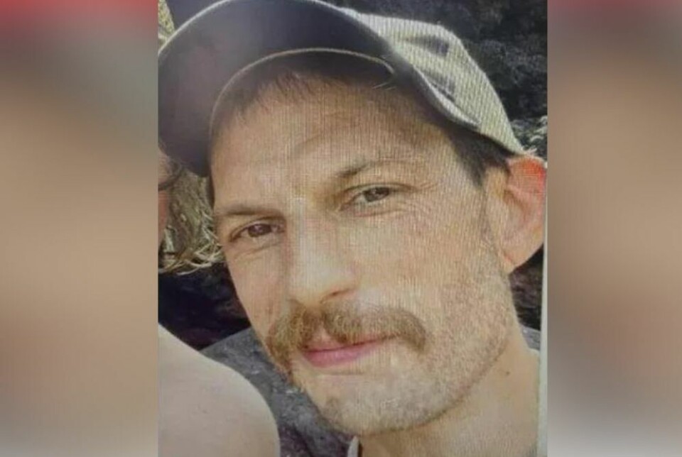 Duston Marcos (46) er funnet død på El Hierro. Foto: SOS Desaparecidos Duston Marcos (46) er funnet død på El Hierro. Foto: SOS Desaparecidos