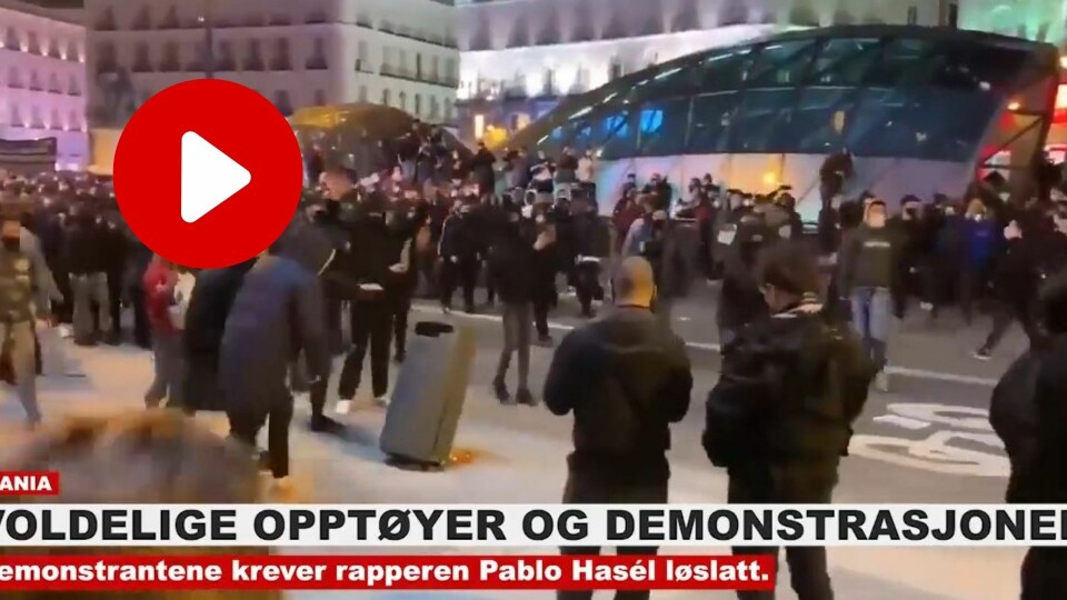 VOLDELIGE SAMMENSTØT: I flere spanske byer har det vært sammenstøt mellom demonstranter og politi siden tirsdag.