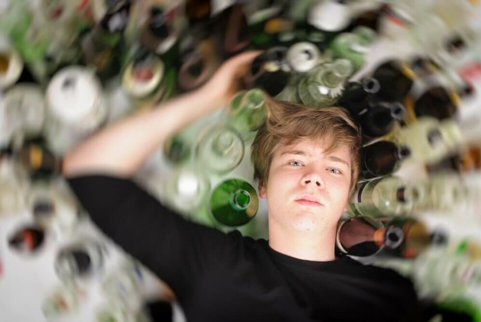 Ungdom begynner tidlig med alkohol og cannabis på Kanariøyene. Foto: Shutterstock