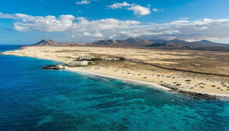 Grandes Playas ligger like ved turistbyen Corralejo, nordøst på Fuerteventura.