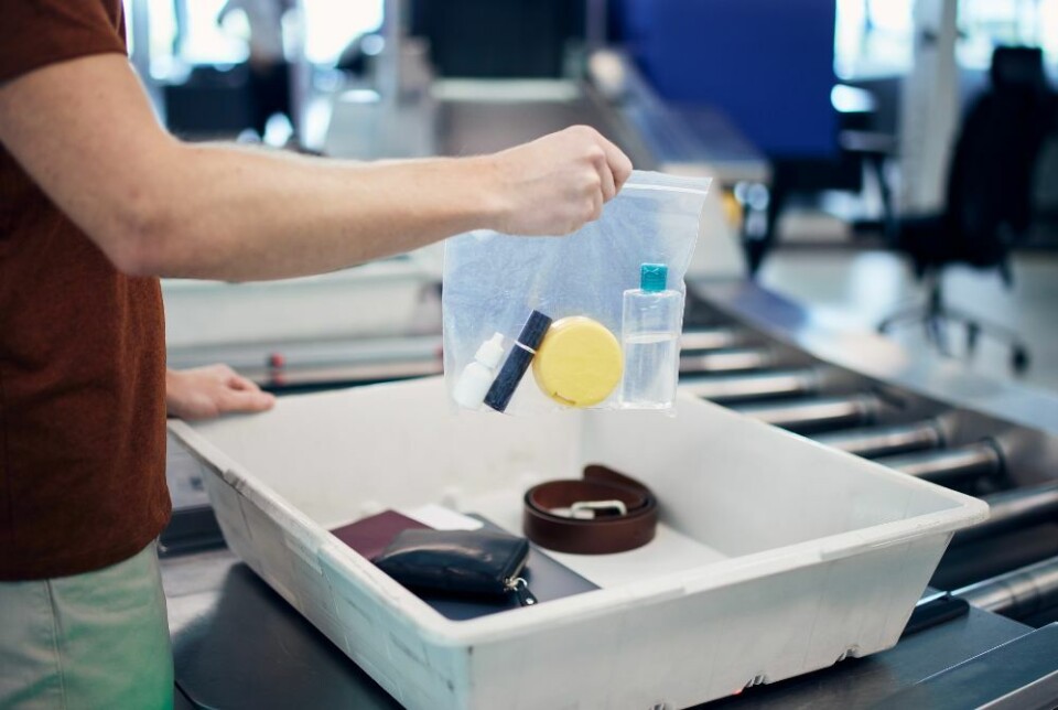 Snart kan du droppe plastposer og små væskebeholdere på spanske flyplasser. Foto: Jaromir Chalabala/Shutterstock