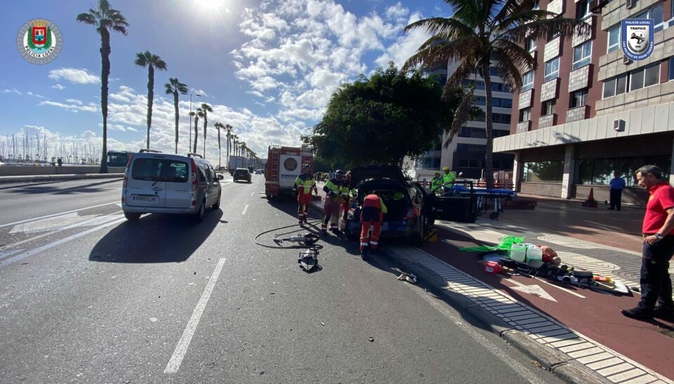 TO ULYKKER: Nesten samtidig skjedde det to ulykker på Avenida Marítima i Las Palmas denne onsdagen.