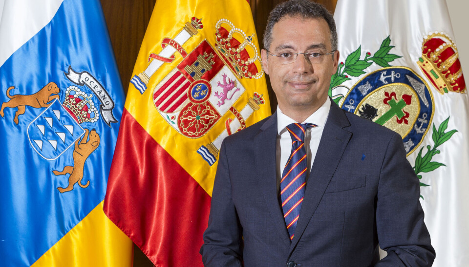 Carlos Tarife leder offentlige prosjekter i kommunen. Nå vil han bygge Spanias største juletre på Tenerife.