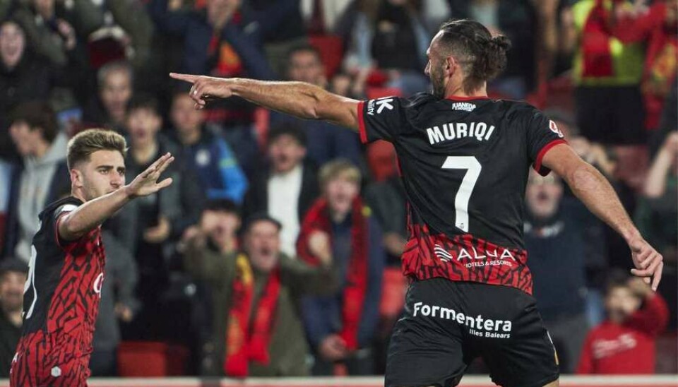 SCORET TO: Muriqi scoret to mål mot Las Palmas.