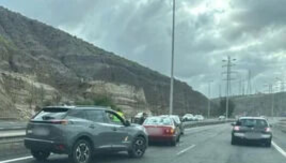 FØRER TIL KØ: En trafikkulykke på GC-3 i retning Siete Palmas fører til kø lørdag kveld.