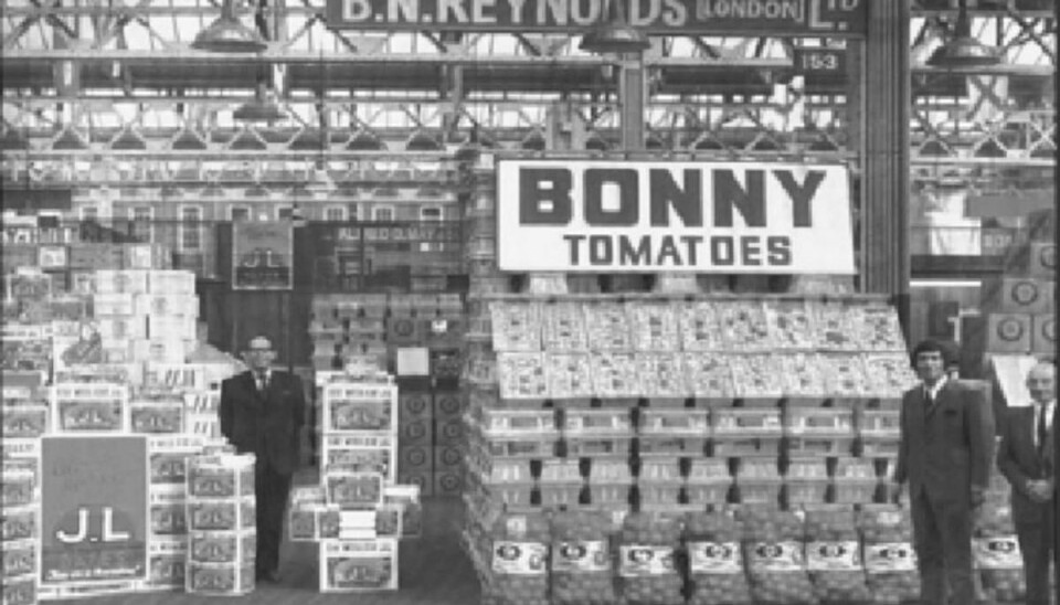 Tomatene ble blant annet solgt i London - et av øyenes største eksportmarkeder den gangen.