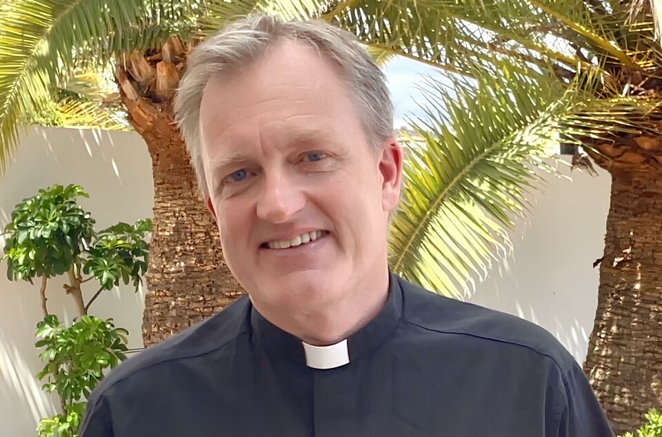 GLEDER SEG: Einar Weider ser frem til å ta fatt på de spennende oppgavene som sjømannsprest på Gran Canaria.