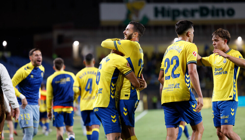 JUBEL: Las Palmas-spillerne jubler etter å ha tatt ledelsen mot Cadiz.