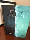 «Et hav imellom» av Jarl og Grunde Wåge, romanen som springer ut av en dramatisk smuglerhistorie ved Stad i 1931.