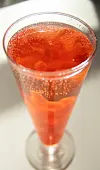 Kombucha er i vinden for tiden, ikke uten grunn. Det er både sunt og veldig forfriskende. Har du tid kan du også lage det selv.